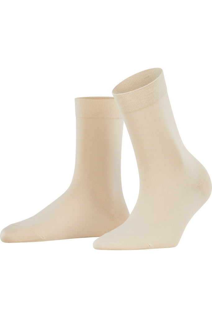 Falke - Women Cotton Touch Socks 47105 | Cream