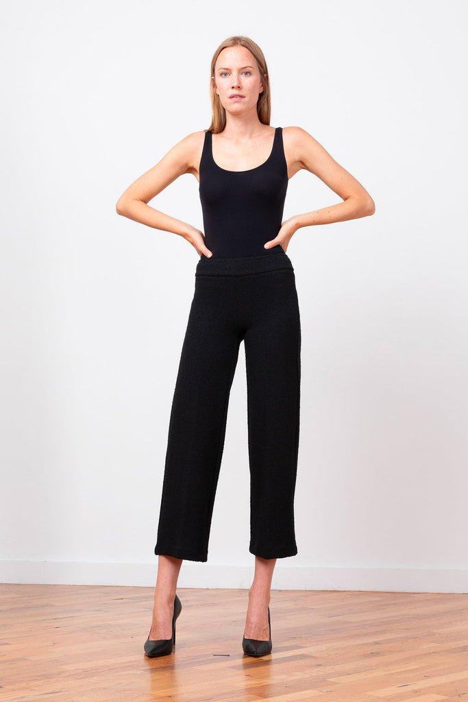 Avenue Montaigne Alex Boucle Pull On Wide Leg Pant F1695 | Black