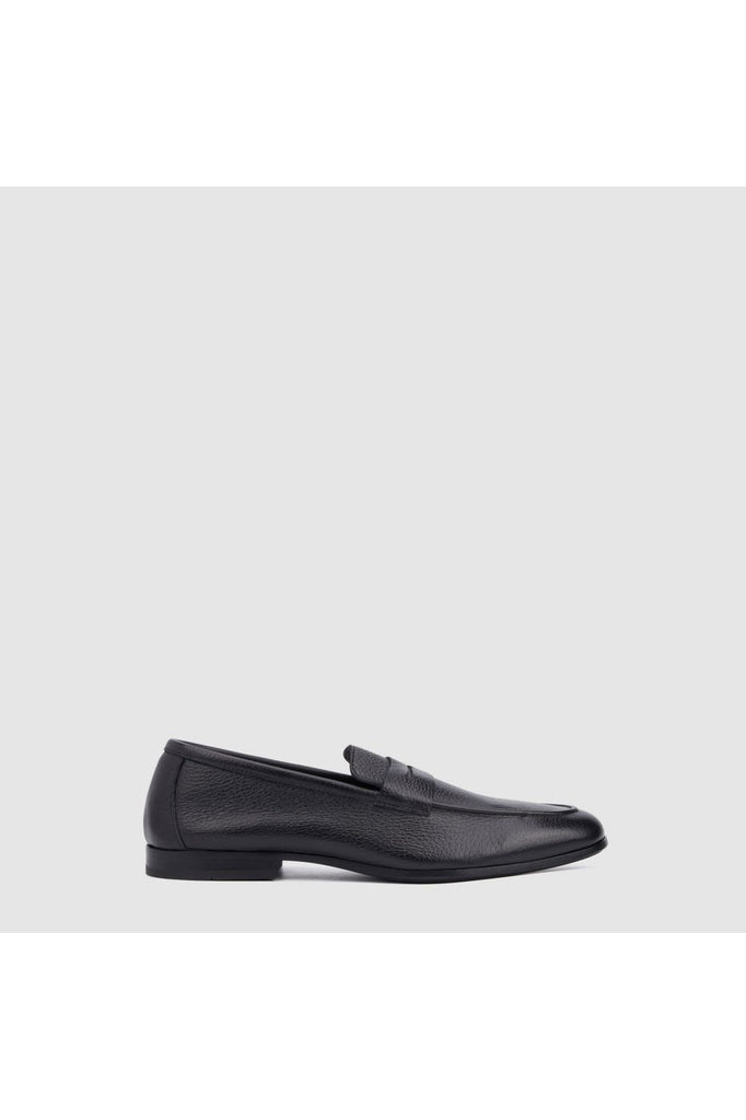 Aquatalia Men's Jon Slip On Loafer M110801 | Black Leather 