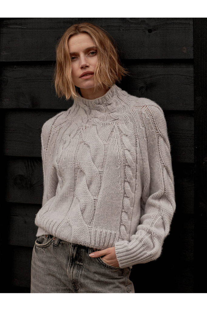 Repeat Chunky Cable Knit Cashmere Turtleneck Sweater 103513-1661 | Snow